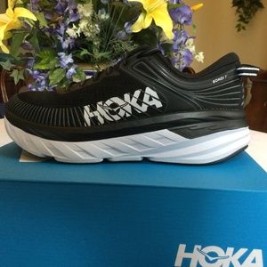 Hoka One One Bondi 7 Women’s Sz. EU 41 (9.5) worn VERY FEW times!